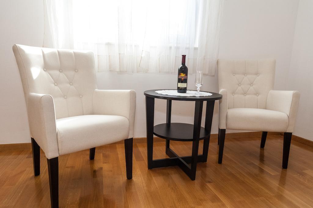 Beach Apartments Rafael Задар Стая снимка