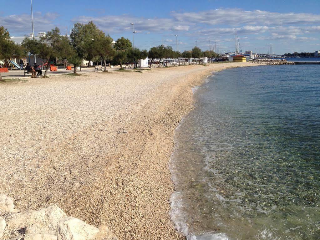 Beach Apartments Rafael Задар Екстериор снимка